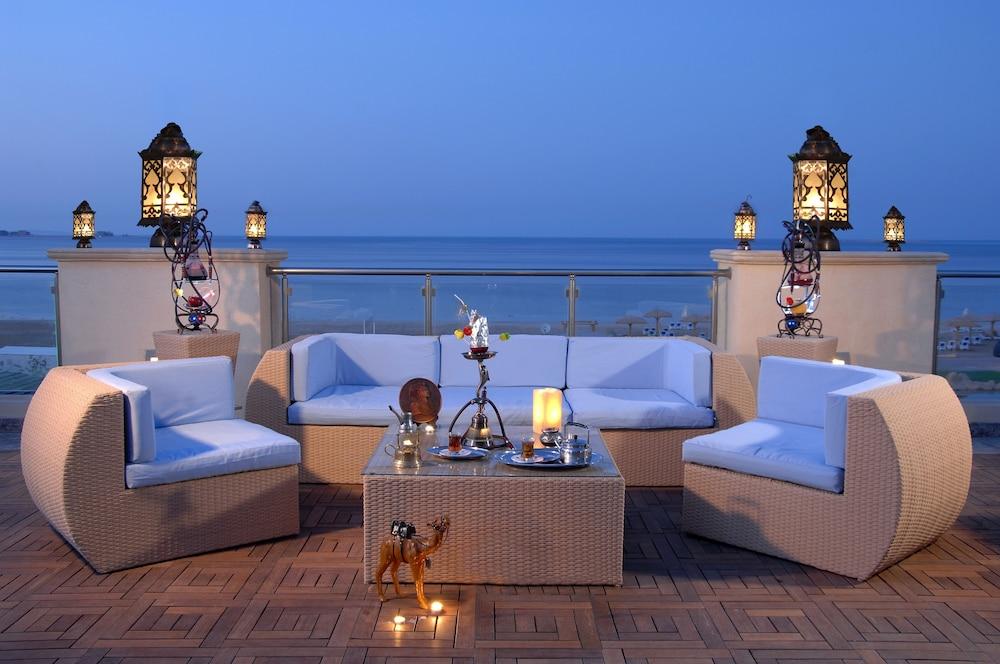 Complex Tropitel Sahl Hasheesh 5*