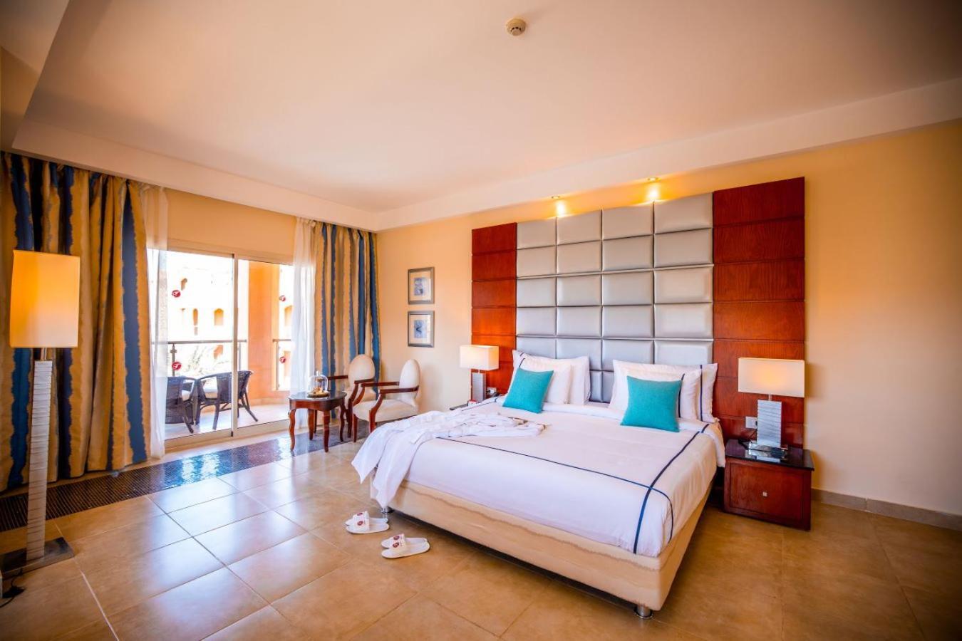 Tropitel Sahl Hasheesh Complex