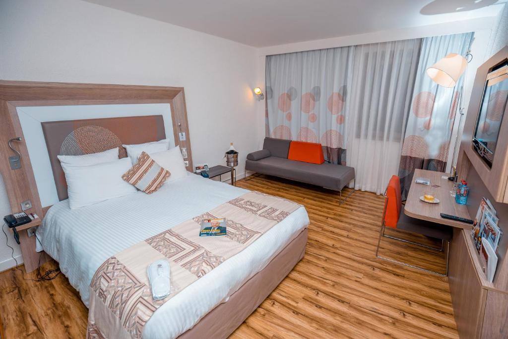 Rezort Tropitel Sahl Hasheesh 5*