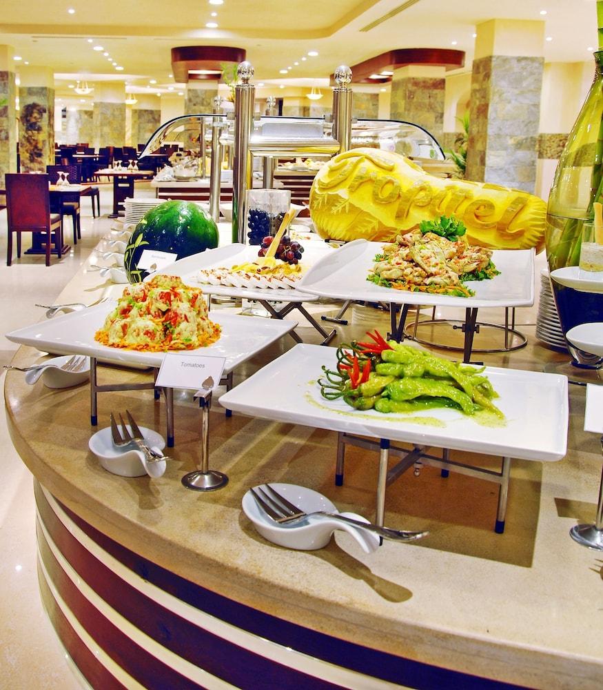 Rezort Tropitel Sahl Hasheesh 5*